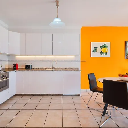 Grosses Mit Meerblick Auf Lanzarote By Interhome Apartment *