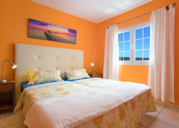 Grosses Mit Meerblick Auf Lanzarote By Interhome