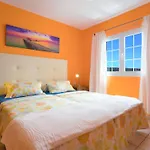 Grosses Mit Meerblick Auf Lanzarote By Interhome