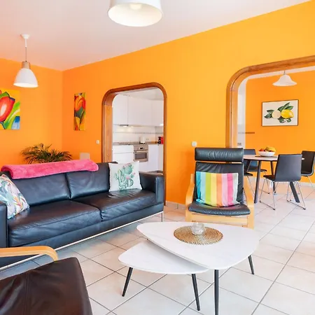 Grosses Mit Meerblick Auf Lanzarote By Interhome