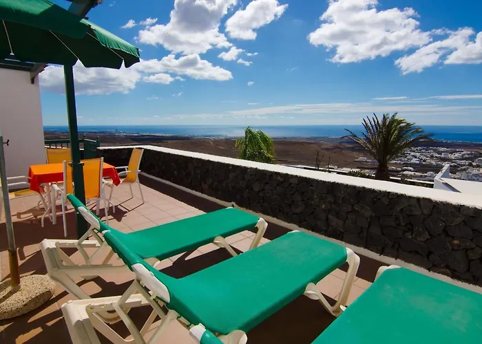 Grosses Mit Meerblick Auf Lanzarote By Interhome Тиас