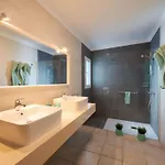 Grosses Mit Meerblick Auf Lanzarote By Interhome Apartman Tías