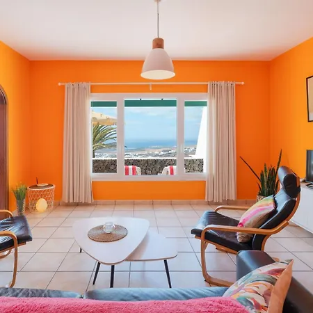 Grosses Mit Meerblick Auf Lanzarote By Interhome Apartamento Tías